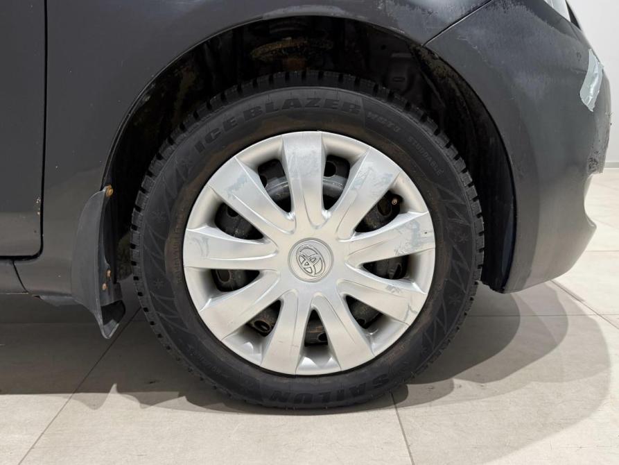 Toyota Yaris II Екатеринбург  - изображение 11
