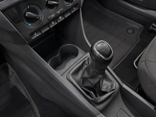Skoda Rapid I Рестайлинг с пробегом 2018 года, цена 1 099 000 рублей, 118000 км, лифтбек, Автокод Объявления