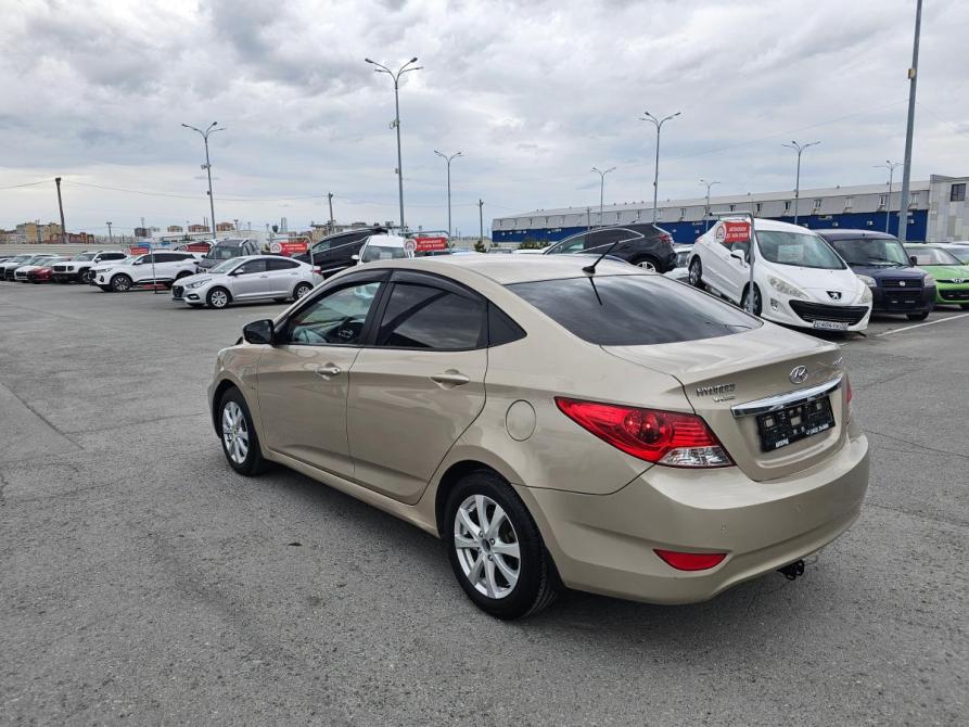 Hyundai Solaris I Тюмень  - изображение 5