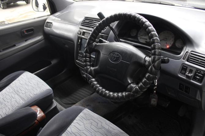 Toyota Ipsum I (M10) с пробегом 1998 года, цена 456 000 рублей, 468000 км, минивэн, Автокод Объявления