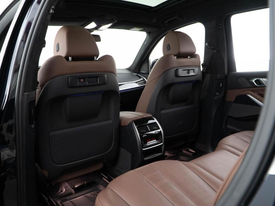 BMW X7 I (G07) Москва  - изображение 11