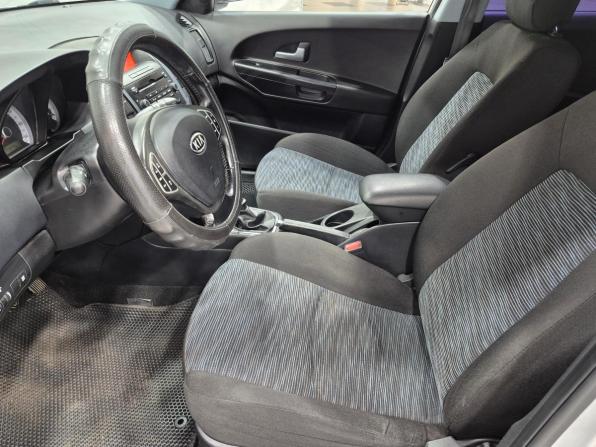 Kia Ceed I с пробегом 2009 года, цена 435 000 рублей, 377000 км, универсал, Автокод Объявления
