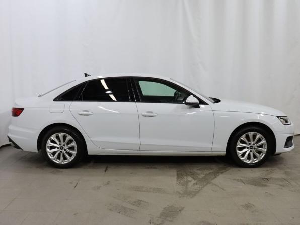 Audi A4 V (B9) Рестайлинг с пробегом 2021 года, цена 3 050 000 рублей, 49925 км, седан, Автокод Объявления