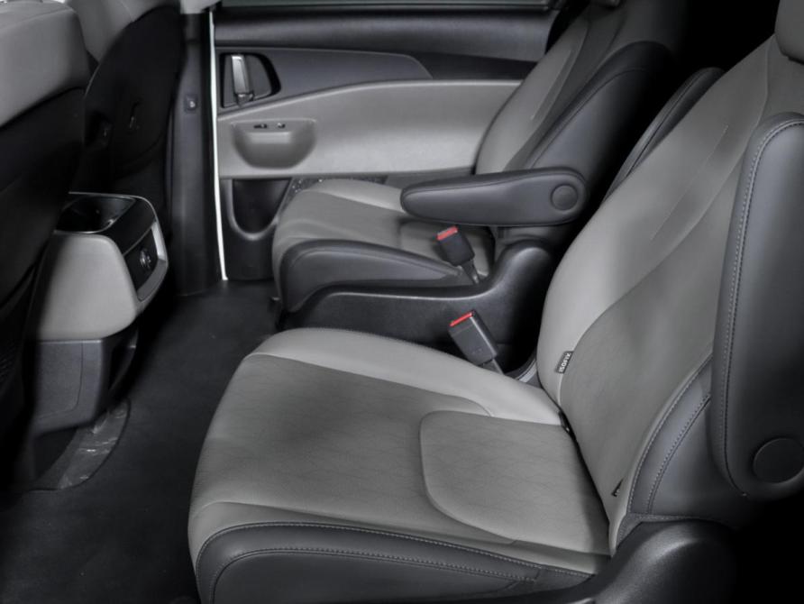 Kia Carnival IV Рестайлинг Москва  - изображение 10