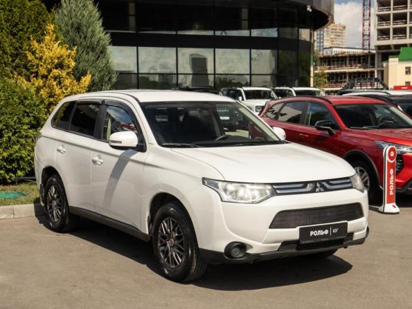 Mitsubishi Outlander III с пробегом 2013 года, цена 1 028 000 рублей, 173923 км, внедорожник, Автокод Объявления
