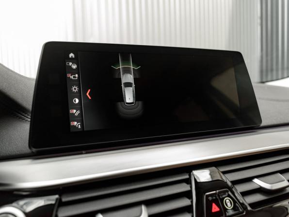 BMW 5 серии VII (G30/G31/G38) с пробегом 2018 года, цена 2 700 000 рублей, 200092 км, универсал, Автокод Объявления