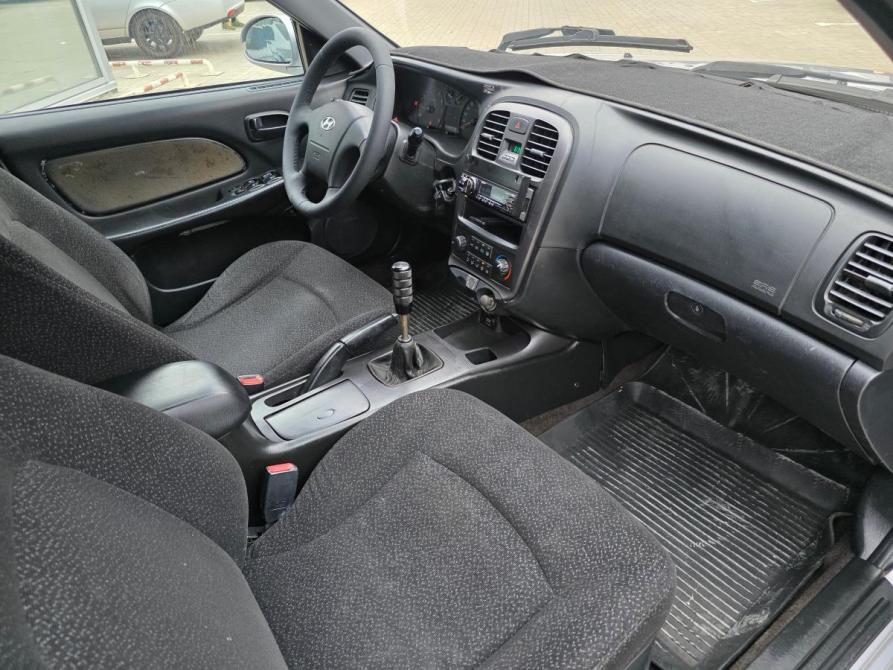 Hyundai Sonata IV (EF) Рестайлинг Астрахань  - изображение 12