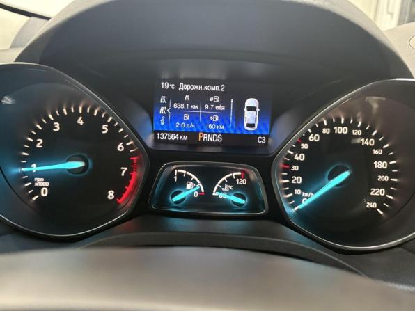 Ford Kuga II Рестайлинг с пробегом 2017 года, цена 1 495 000 рублей, 137563 км, внедорожник, Автокод Объявления