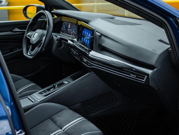 Volkswagen Golf VIII с пробегом 2021 года, цена 2 729 000 рублей, 69862 км, хэтчбек, Автокод Объявления
