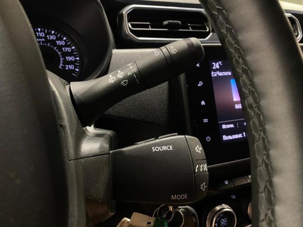 Renault Duster II с пробегом 2021 года, цена 2 000 000 рублей, 45056 км, внедорожник, Автокод Объявления