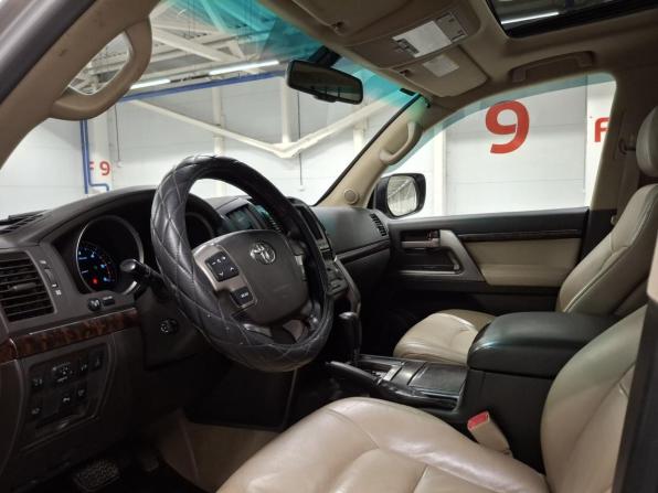 Toyota Land Cruiser 200 Series с пробегом 2008 года, цена 3 160 000 рублей, 247060 км, внедорожник, Автокод Объявления
