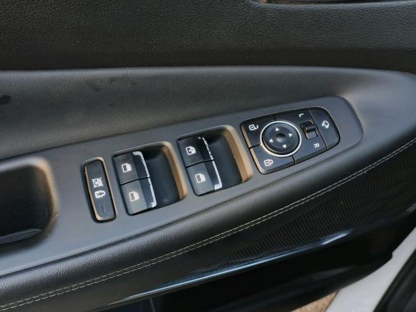 Hyundai Santa Fe IV с пробегом 2018 года, цена 2 719 000 рублей, 163456 км, внедорожник, Автокод Объявления