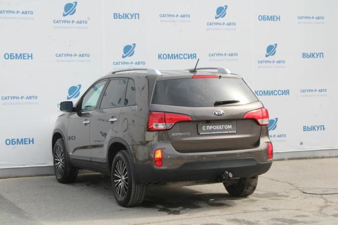Kia Sorento II Рестайлинг с пробегом 2018 года, цена 2 325 000 рублей, 83000 км, внедорожник, Автокод Объявления