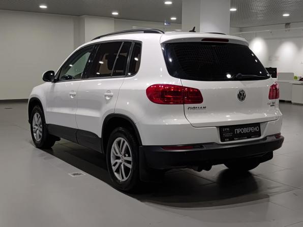 Volkswagen Tiguan I с пробегом 2011 года, цена 1 090 000 рублей, 263088 км, внедорожник, Автокод Объявления