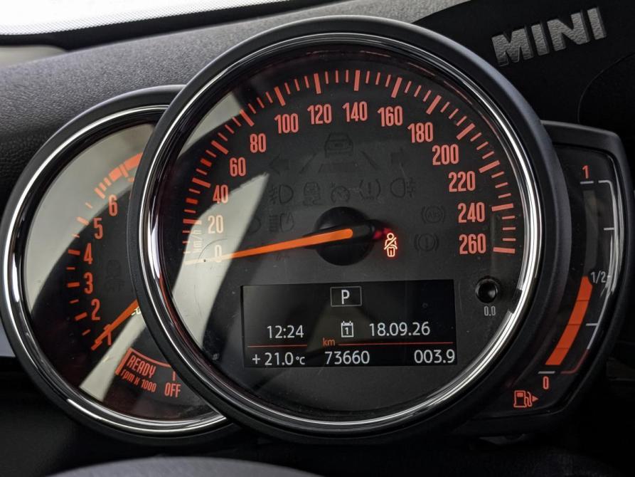 Mini Hatch III (F55/F56) Рестайлинг Москва  - изображение 16