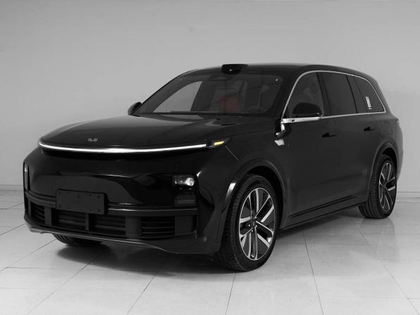 Li Auto (Lixiang) L9 I Рестайлинг с пробегом 2025 года, цена 8 989 000 рублей, 20 км, внедорожник, Автокод Объявления