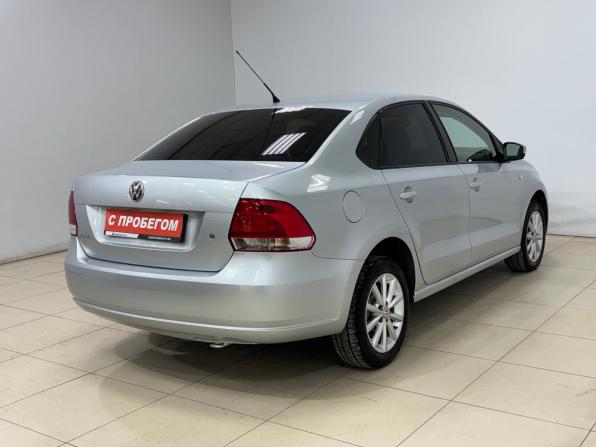 Volkswagen Polo V с пробегом 2015 года, цена 725 000 рублей, 209340 км, седан, Автокод Объявления