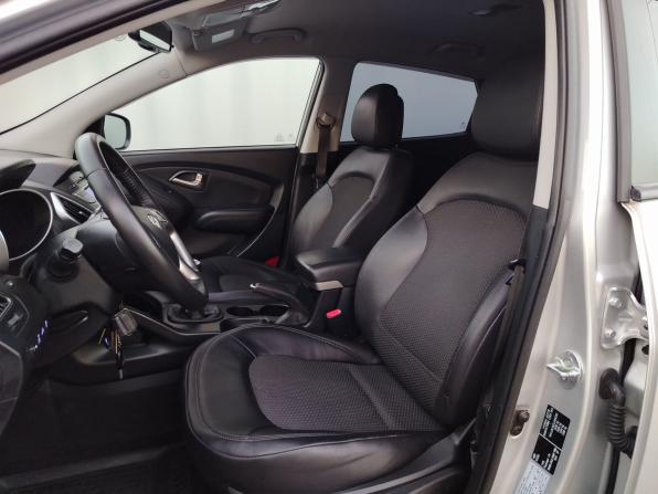 Hyundai ix35 I с пробегом 2012 года, цена 1 149 000 рублей, 186976 км, внедорожник, Автокод Объявления