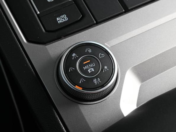 Volkswagen Touareg III с пробегом 2021 года, цена 5 699 000 рублей, 148239 км, внедорожник, Автокод Объявления