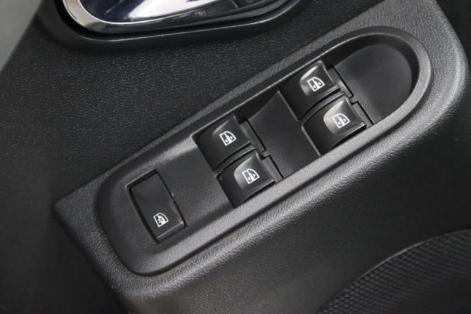 Nissan Terrano III (D10) с пробегом 2018 года, цена 1 395 950 рублей, 125741 км, внедорожник, Автокод Объявления