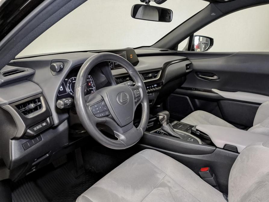 Lexus UX I Москва  - изображение 12