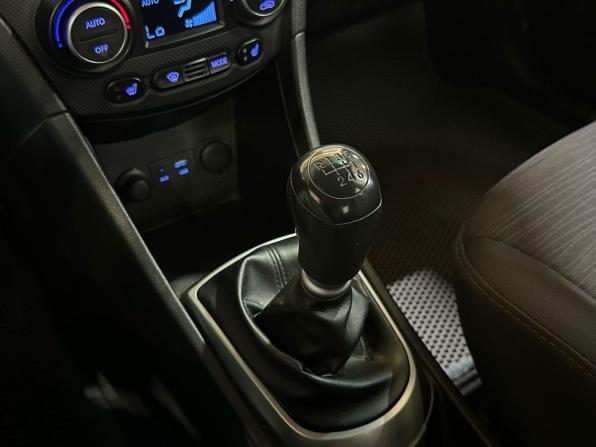 Hyundai Solaris I Рестайлинг с пробегом 2016 года, цена 1 049 900 рублей, 158766 км, седан, Автокод Объявления