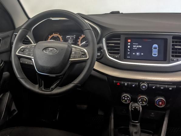 Lada (ВАЗ) Vesta I Рестайлинг (NG) с пробегом 2024 года, цена 1 370 000 рублей, 44995 км, седан, Автокод Объявления