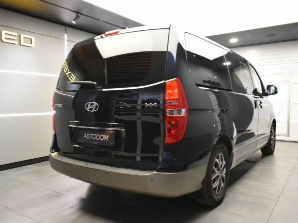 Hyundai H-1 II Рестайлинг 2 с пробегом 2019 года, цена 3 150 000 рублей, 114688 км, минивэн, Автокод Объявления