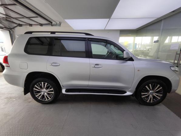 Toyota Land Cruiser 200 Series с пробегом 2007 года, цена 2 500 000 рублей, 546124 км, внедорожник, Автокод Объявления
