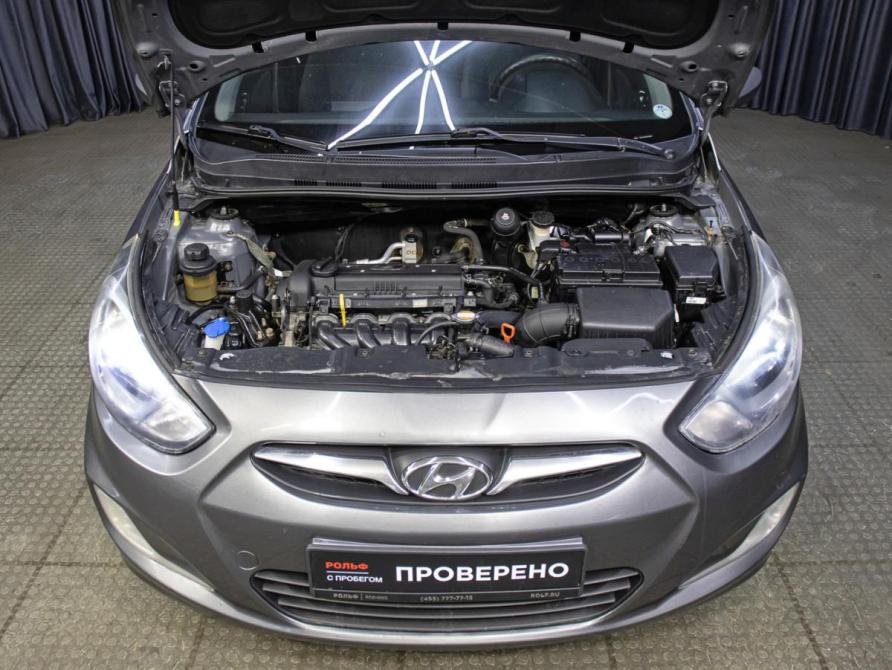 Hyundai Solaris I Москва  - изображение 9