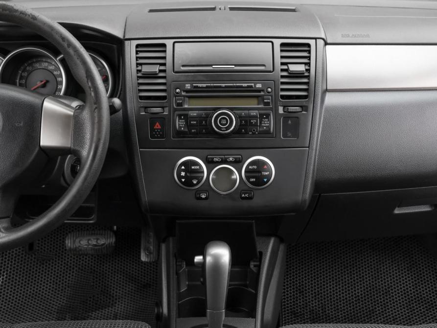 Nissan Tiida I Рестайлинг Москва  - изображение 14