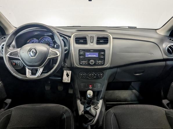 Renault Logan II Рестайлинг с пробегом 2022 года, цена 985 000 рублей, 141914 км, седан, Автокод Объявления