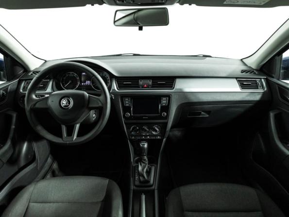 Skoda Rapid I Рестайлинг с пробегом 2018 года, цена 1 199 777 рублей, 165772 км, лифтбек, Автокод Объявления