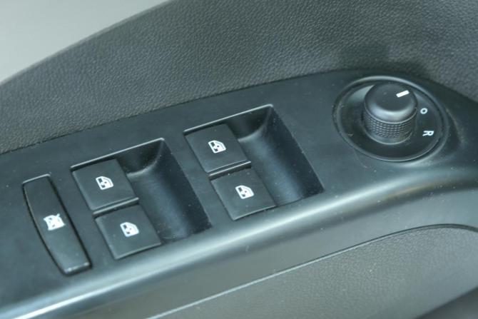 Chevrolet Aveo II с пробегом 2013 года, цена 749 000 рублей, 100000 км, хэтчбек, Автокод Объявления