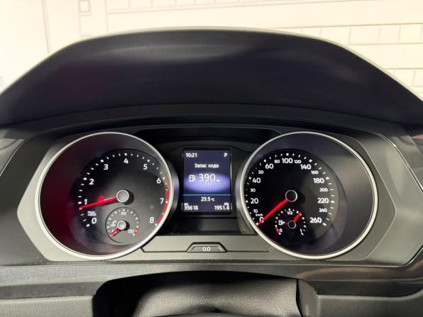 Volkswagen Tiguan II с пробегом 2017 года, цена 2 893 000 рублей, 35617 км, внедорожник, Автокод Объявления