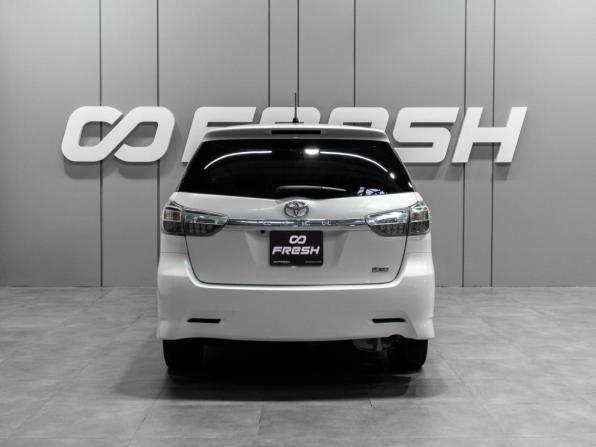 Toyota Wish II с пробегом 2012 года, цена 1 579 000 рублей, 174939 км, минивэн, Автокод Объявления