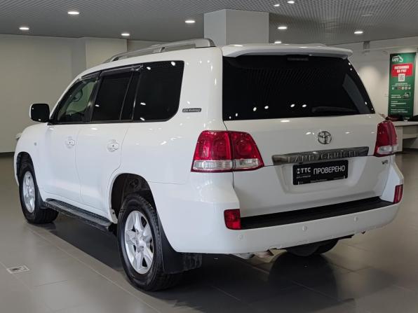 Toyota Land Cruiser 200 Series с пробегом 2011 года, цена 3 200 000 рублей, 254068 км, внедорожник, Автокод Объявления