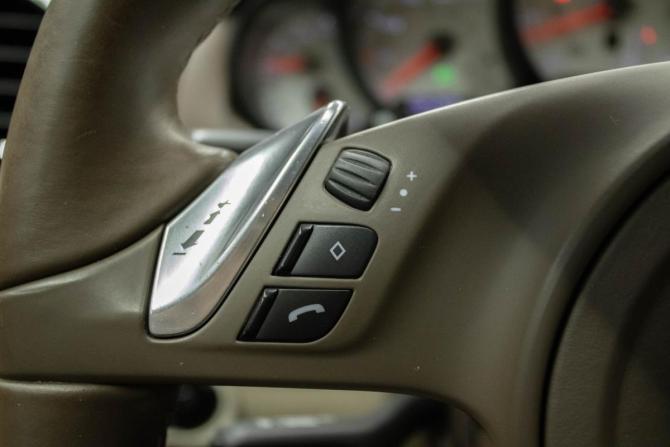 Porsche Cayenne II (958) с пробегом 2012 года, цена 2 399 000 рублей, 224283 км, внедорожник, Автокод Объявления