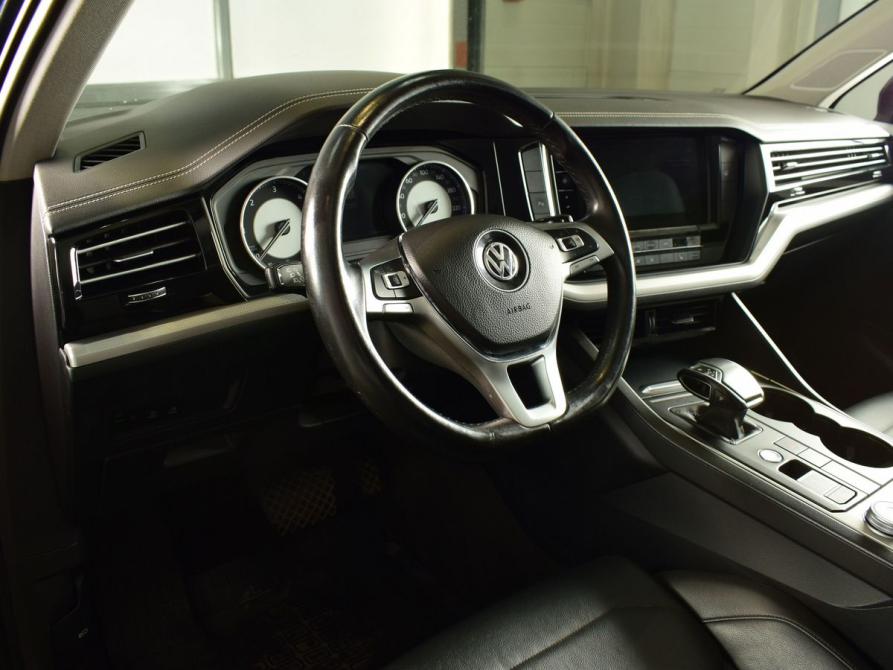 Volkswagen Touareg III Кемерово  - изображение 8