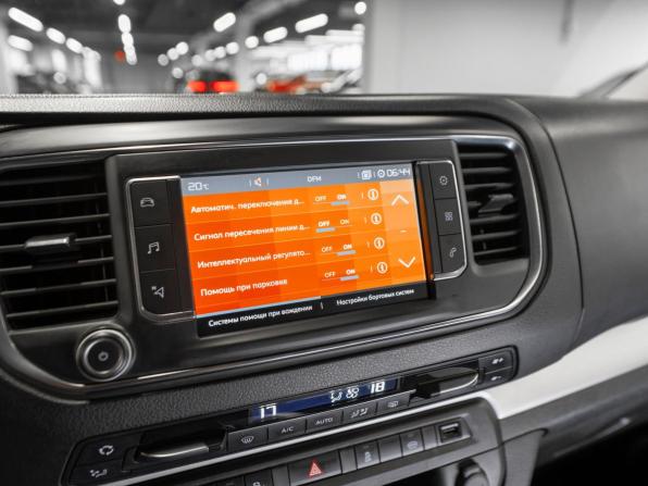 Citroen SpaceTourer I с пробегом 2017 года, цена 2 220 000 рублей, 279882 км, минивэн, Автокод Объявления