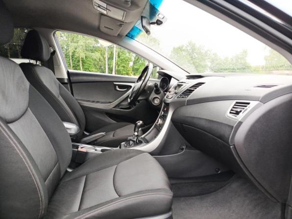 Hyundai Elantra V (MD) Рестайлинг с пробегом 2015 года, цена 1 000 000 рублей, 234181 км, седан, Автокод Объявления