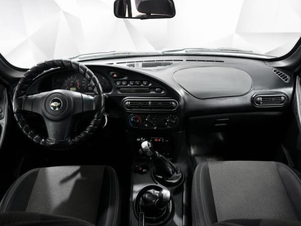 Chevrolet Niva I Рестайлинг с пробегом 2016 года, цена 733 000 рублей, 95000 км, внедорожник, Автокод Объявления