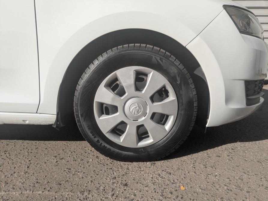 Skoda Rapid I Рестайлинг Москва  - изображение 16