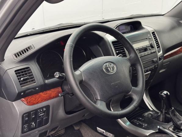 Toyota Land Cruiser 200 Series с пробегом 2007 года, цена 1 890 000 рублей, 314395 км, внедорожник, Автокод Объявления