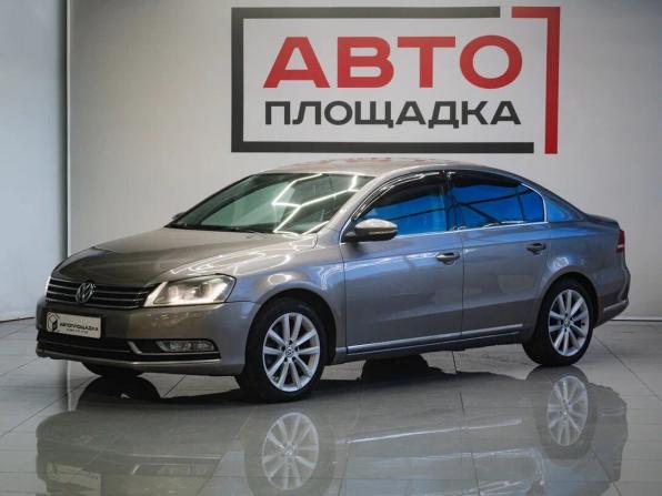 Volkswagen Passat B7 с пробегом 2011 года, цена 1 029 000 рублей, 215898 км, седан, Автокод Объявления