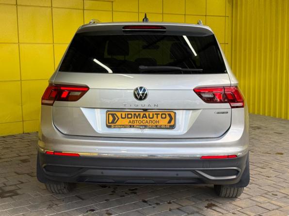 Volkswagen Tiguan II Рестайлинг с пробегом 2020 года, цена 2 849 000 рублей, 155000 км, внедорожник, Автокод Объявления