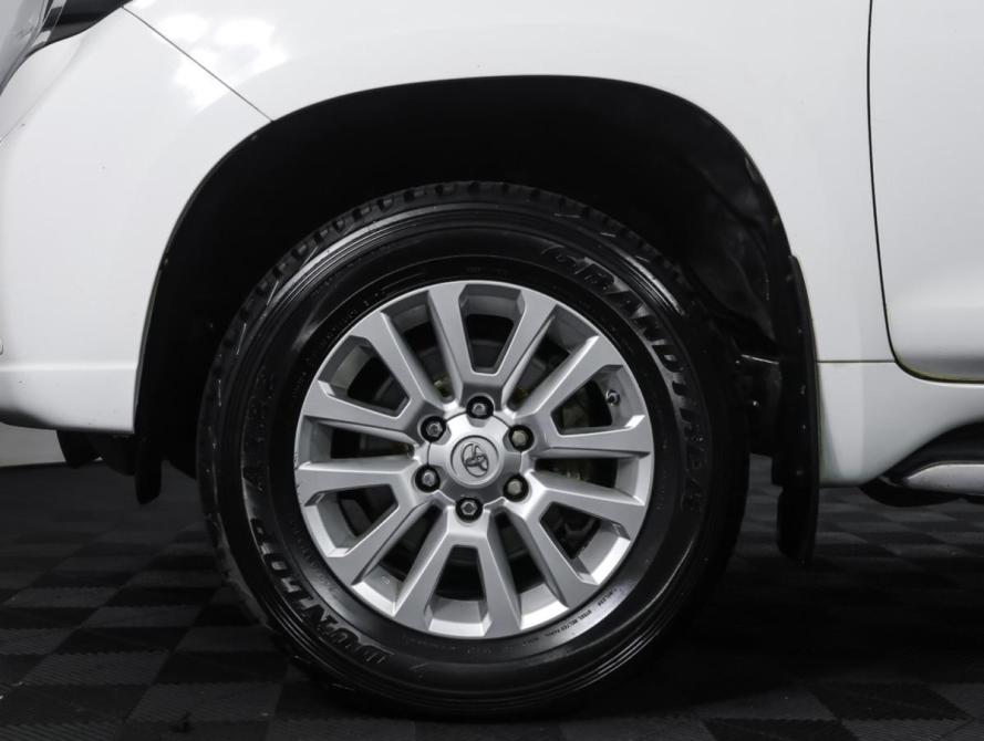Toyota Land Cruiser Prado 150 Series Рестайлинг 1 Москва  - изображение 23