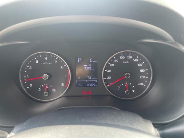 Kia Rio IV с пробегом 2018 года, цена 1 554 600 рублей, 85000 км, хэтчбек, Автокод Объявления