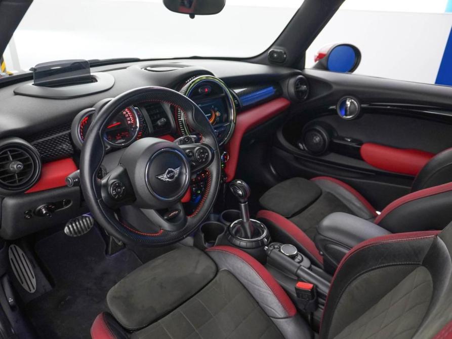 Mini Hatch III (F55/F56) Москва  - изображение 6