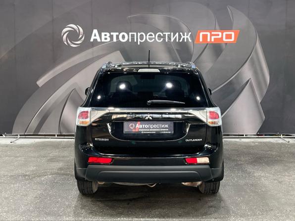 Mitsubishi Outlander III с пробегом 2013 года, цена 1 350 000 рублей, 182344 км, внедорожник, Автокод Объявления